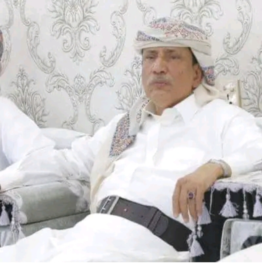 محافظ المهرة يرفض نقل الشيخ الزايدي إلى عدن رغم ضغوط سياسية وقبلية