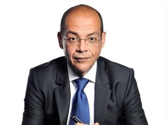 'شردي' متحدثًا في ندوة بعنوان: 'حكايات بورسعيدية