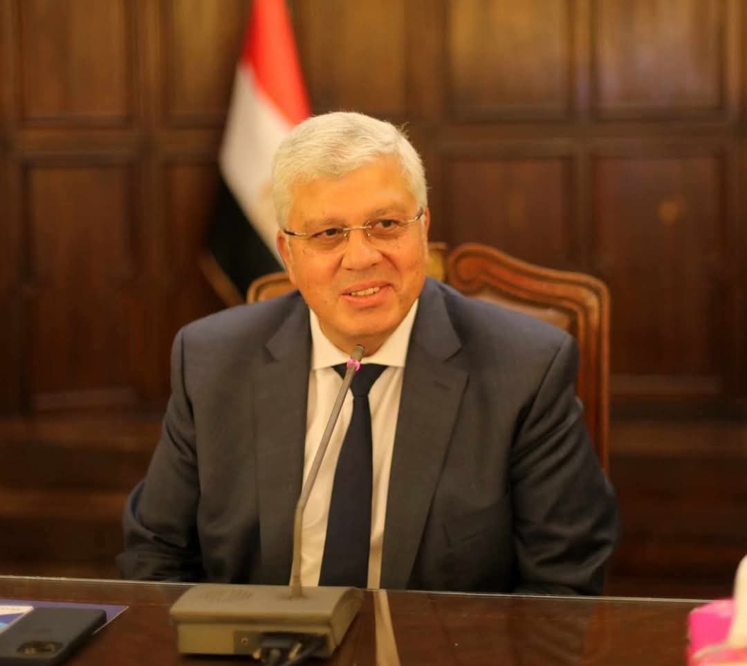 وزير التعليم العالي يصدر قرارا بقواعد قبول طلاب الثانوية العامة المصرية والشهادات المعادلة العربية والأجنبية