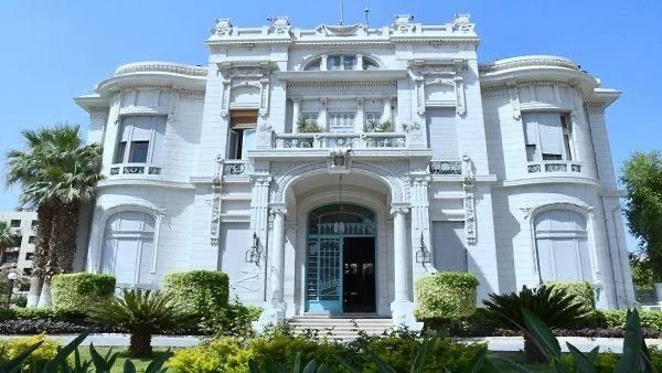 بيان إعلامي بشأن التقديم للالتحاق بجامعة عين شمس الأهلية