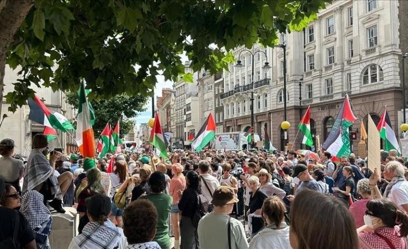 بريطانيا.. توقيف محتجين على حظر مجموعة مؤيدة لفلسطين