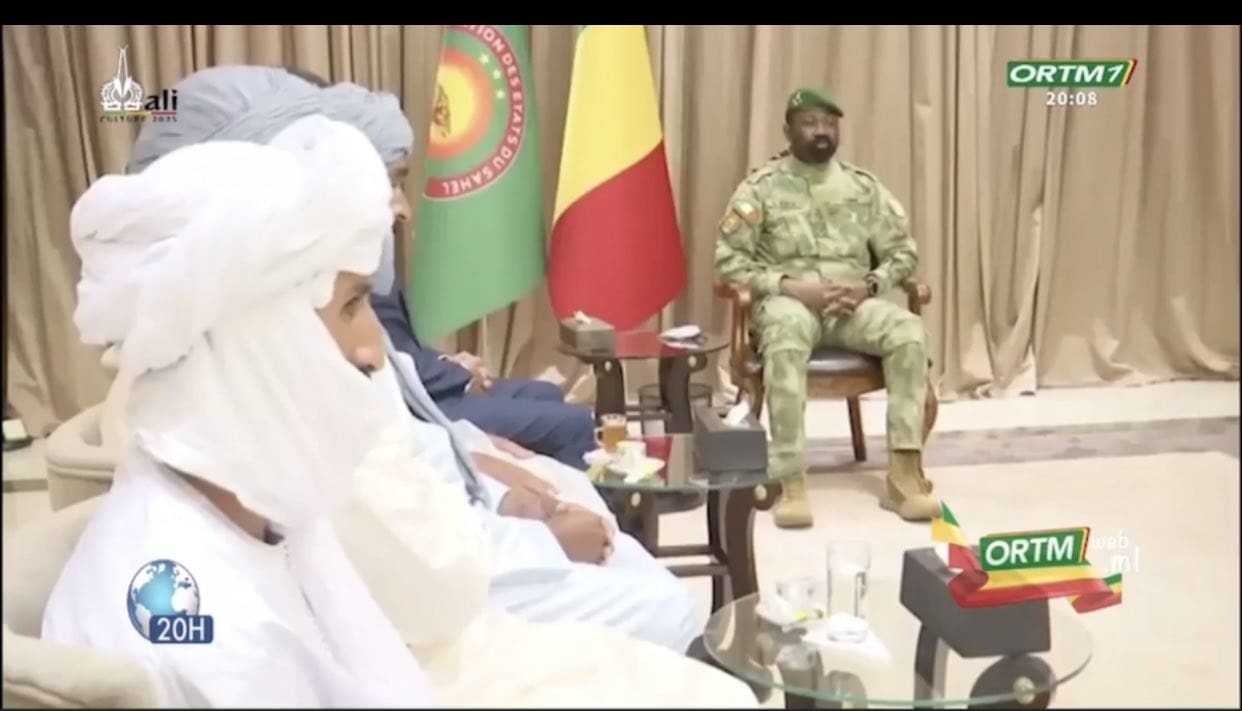 مالي تُفرج عن السائقين المغاربة.. وغويتا يستقبلهم في القصر الرئاسي صحراء ميديا