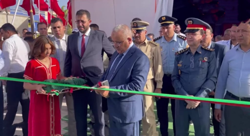 عامل إقليم الخميسات يفتتح المنتدى الجهوي للتاجر بحي السلام