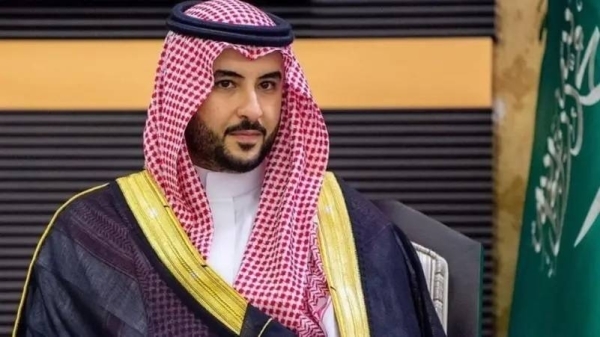 Iranian Army Chief calls Saudi Defense Minister to discuss regional stability