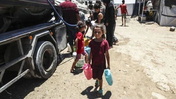 Israeli defense minister plans to move Gaza's population to camp in Rafah