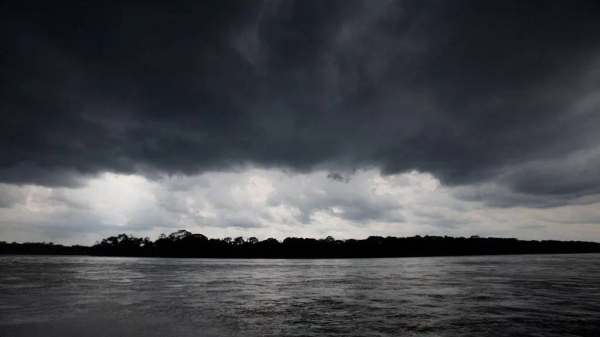 Ecuador approves controversial law on protected areas, sparking legal threats