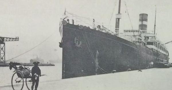 When a unique university on a ship sailed up to India for ‘cultural immersion'