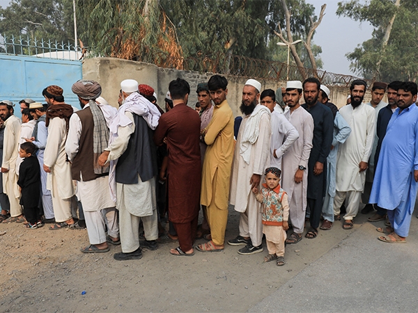 Iran deports over 88,000 afghans in one week amid rising humanitarian crisis