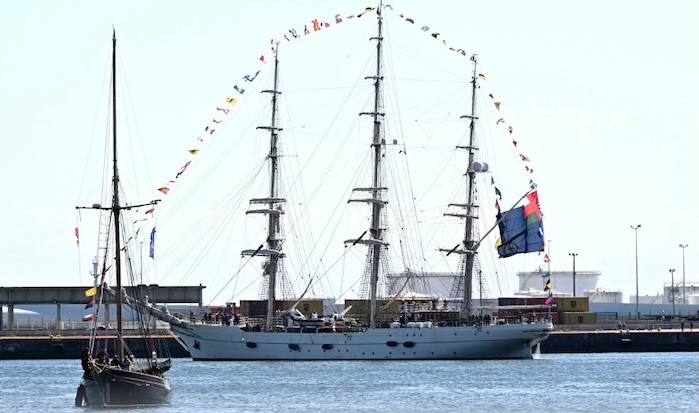 Shabab Oman II docks in the French city of Le Havre