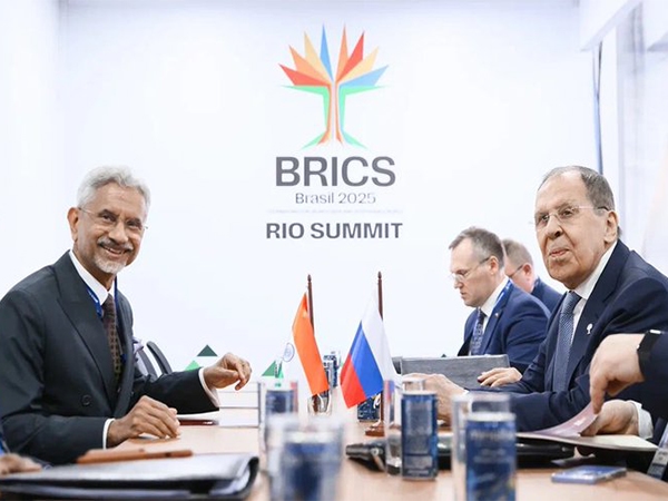 Jaishankar, Russian counterpart Lavrov discuss bilateral cooperation, West Asia