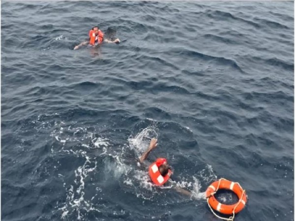 Houthis sink Greek-owned ship in Red Sea; 4 crew killed, 6 rescued, search ops continue