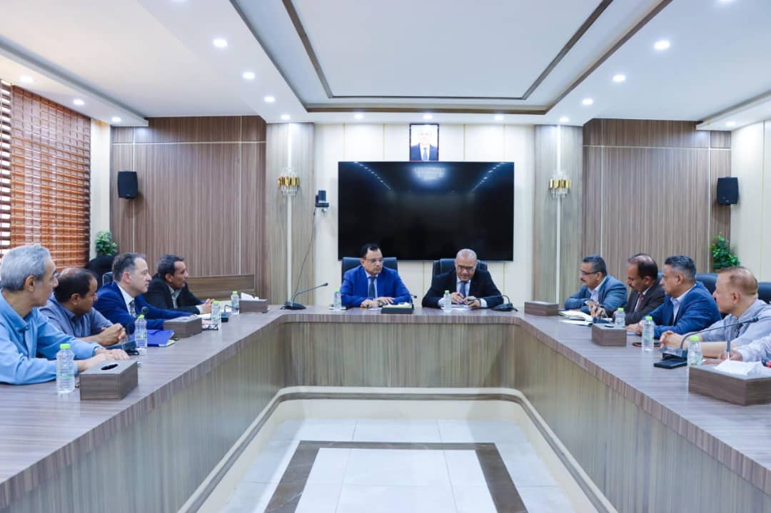 باذيب و السقطري يناقشان مشروع سُبل المعيشة الريفية مع ايفاد والفاو والصندوق الاجتماعي