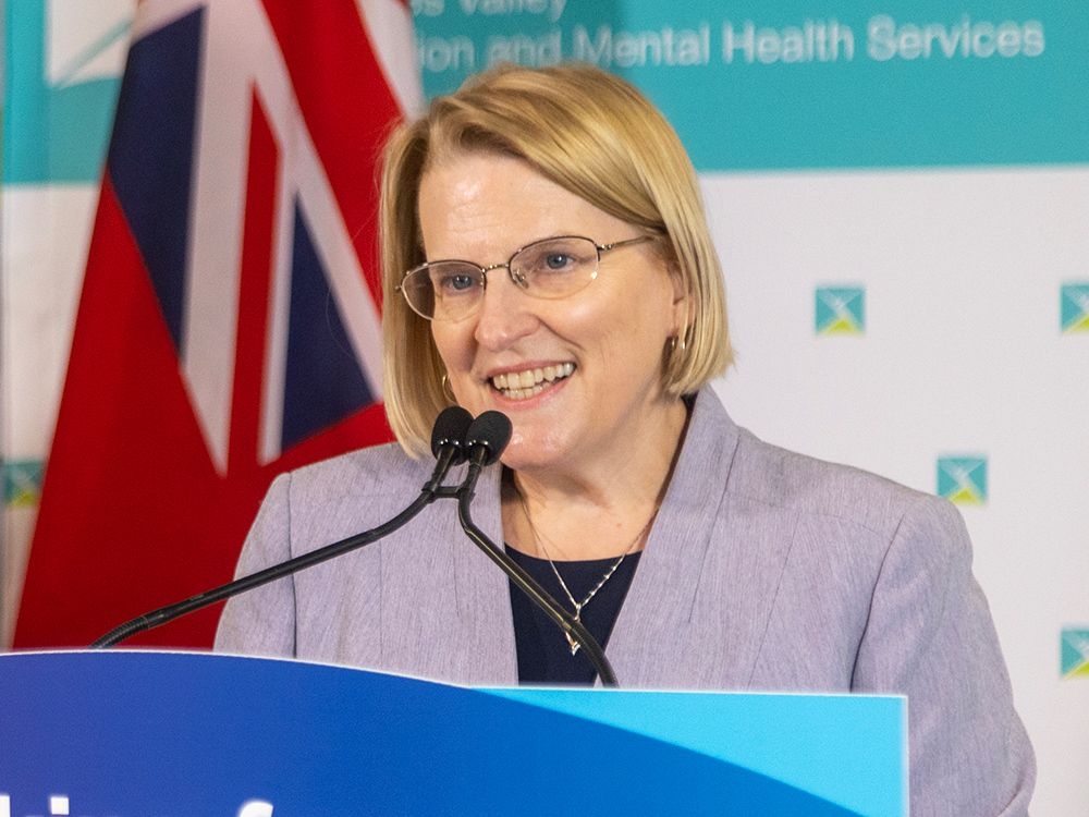 Ontario to expand publicly-funded hip and knee surgeries performed in private clinics