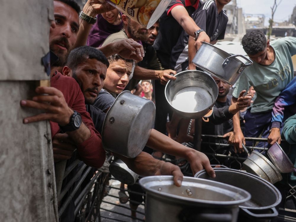 54 people killed in overnight airstrikes on southern Gaza city, hospital says