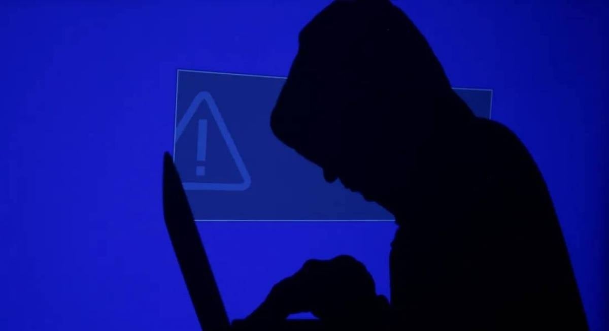 قراصنة يُهددون بكشف مراسلات من دائرة ترامب... وواشنطن تلوّح بالملاحقة