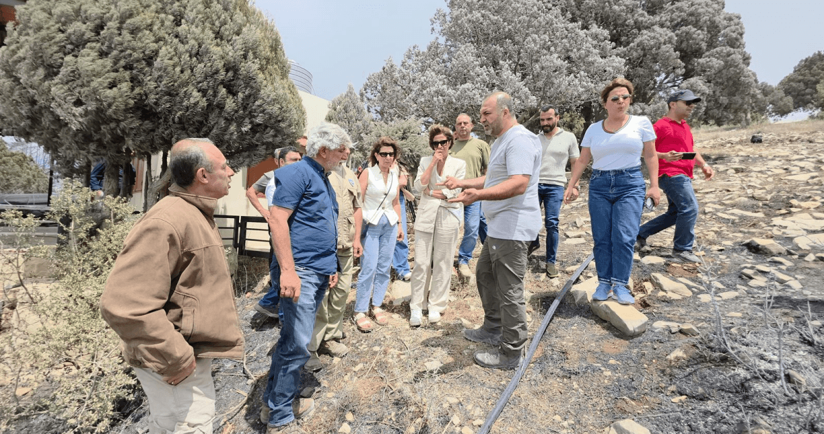 الزين تفقدت موقع الحريق في جرود القبيات: أضرار جسيمة في الثروة الحرجيّة