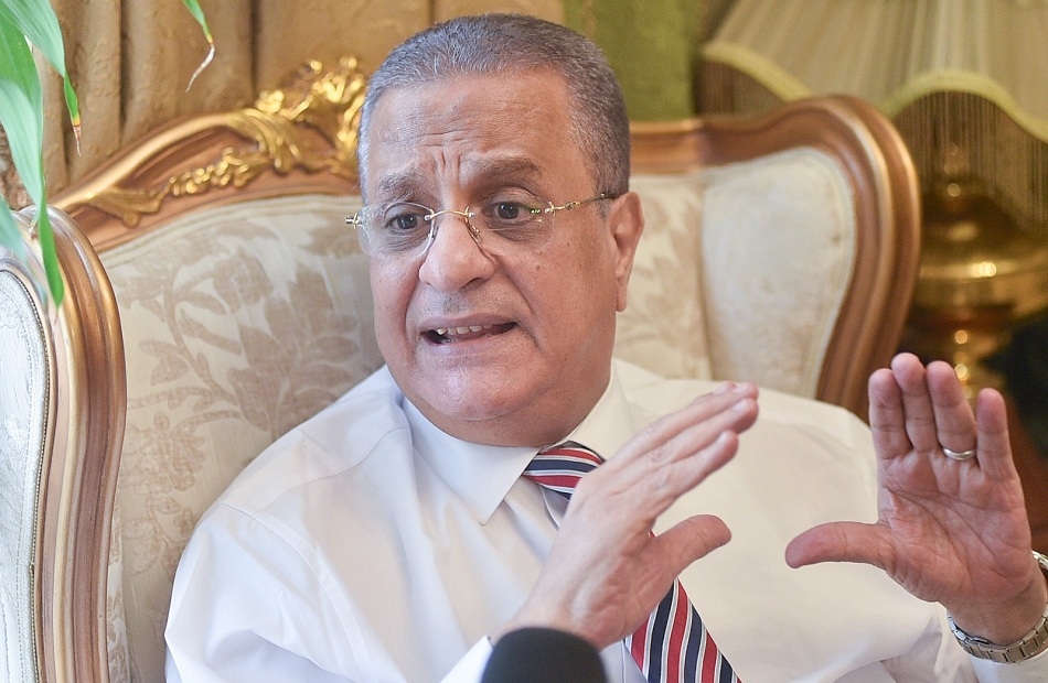 مساعد الوزير الأسبق: يتم محاسبة من يقوم ببث فيديو مفبرك عقب مراجعته