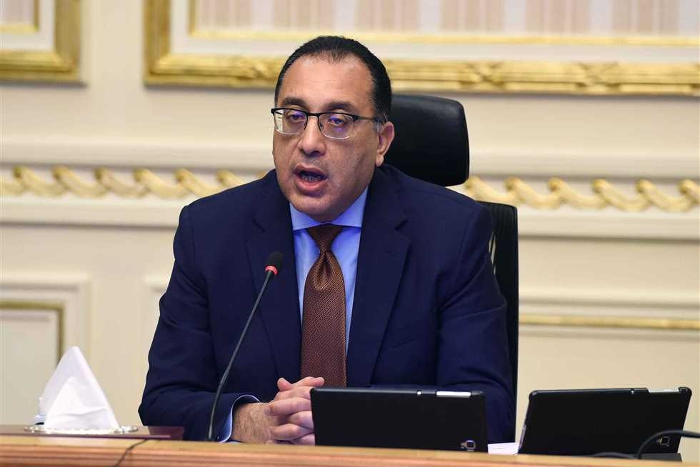 رئيس الوزراء يتفقد مشروعات تنموية وخدمية في محافظة الإسكندرية