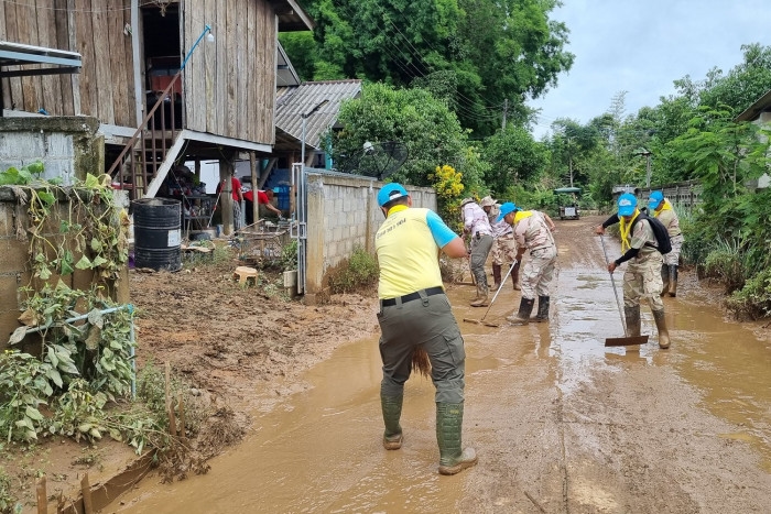 Landslide, flood warning for 17 Thai provinces