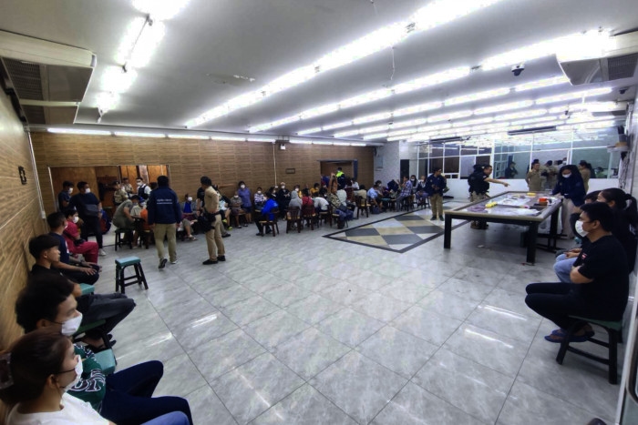 Bangkok gambling den shut down, 70 arrested
