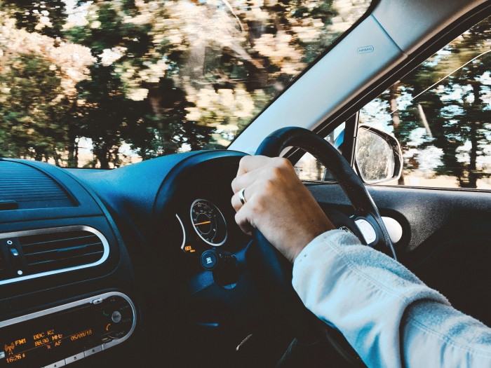 How can foreigners get a driver's licence in Thailand?