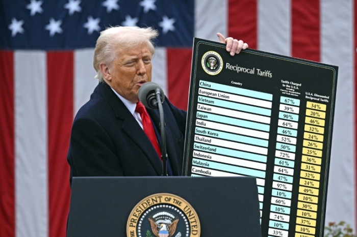 Trump says 'no extensions' to Aug 1 tariff deadline