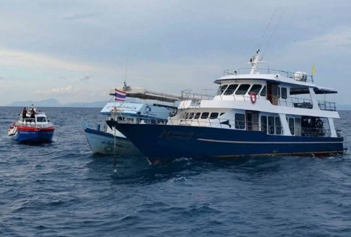 Five tourists rescued from leaking tour boat off Phuket