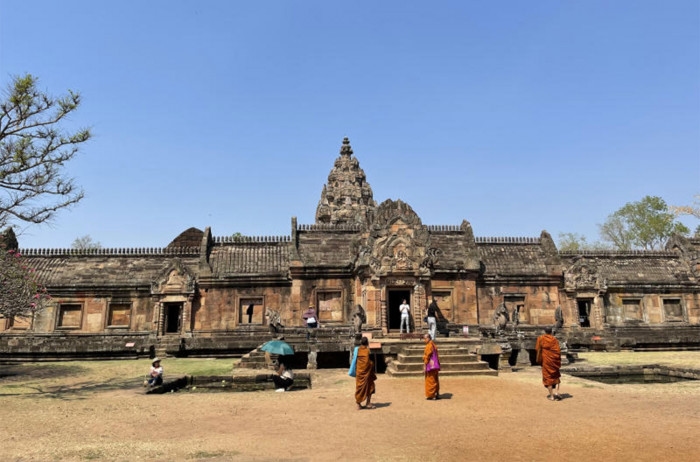 Two Buri Ram temple sites closed due to border tensions