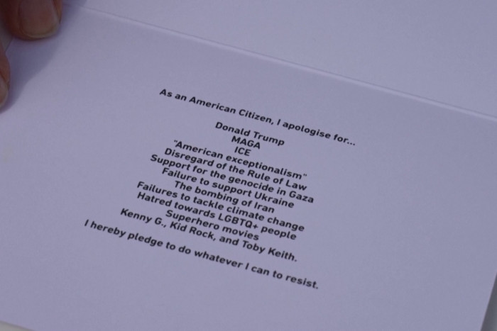 American artist offers apology to Scots during Trump visit