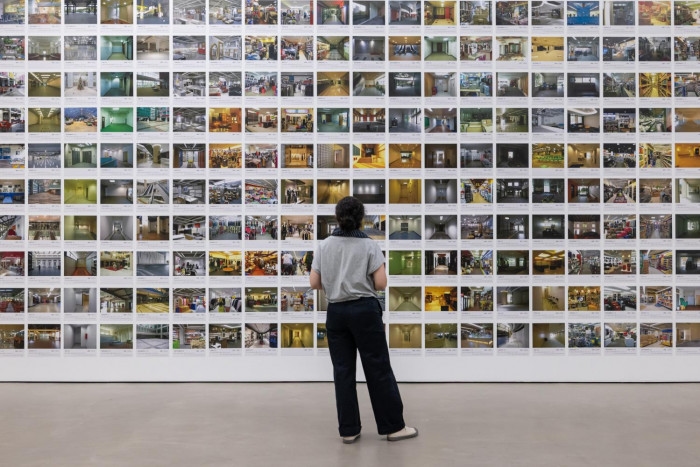 Unpacking postmodernity