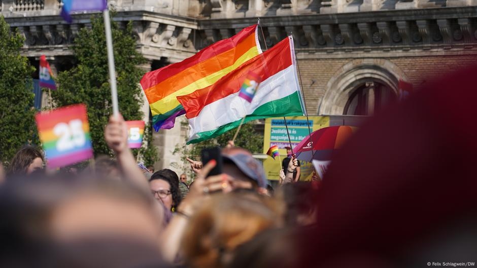Big attendance expected at Budapest Pride despite police ban – DW – 06/28/2025