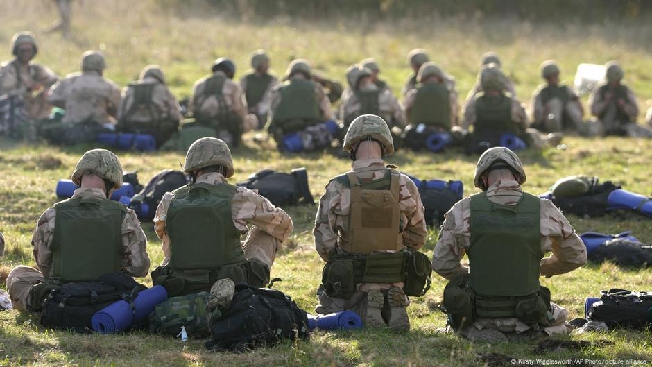 Why are mentally ill soldiers being drafted in Ukraine?  – DW – 07/19/2025