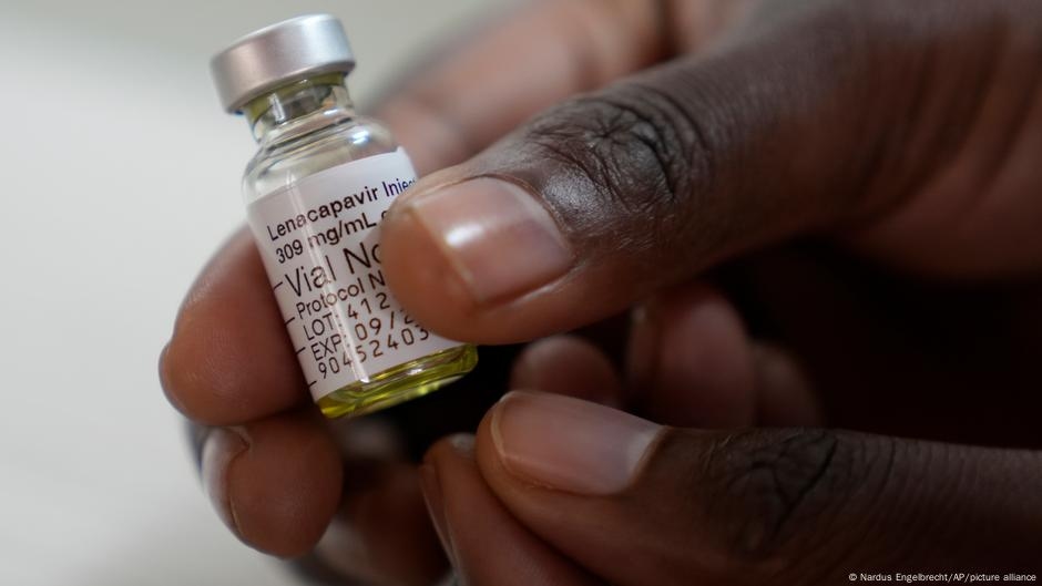'Miracle' HIV drug lenacapavir approved amid US budget cuts – DW – 06/24/2025