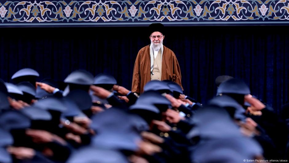 Iran: What are the chances for regime change? – DW – 06/23/2025