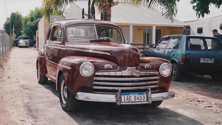 Why Uruguay is a Classic Car Paradise  – DW – 06/27/2025