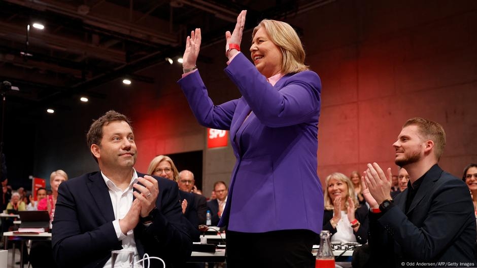 Bärbel Bas offers new hope for ailing SPD – DW – 06/29/2025