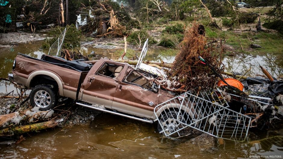 Texas flood death toll jumps to 78 as search intensifies – DW – 07/06/2025