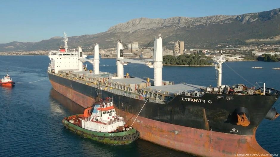 Middle East: Houthis claim deadly Red Sea attack on ship – DW – 07/09/2025