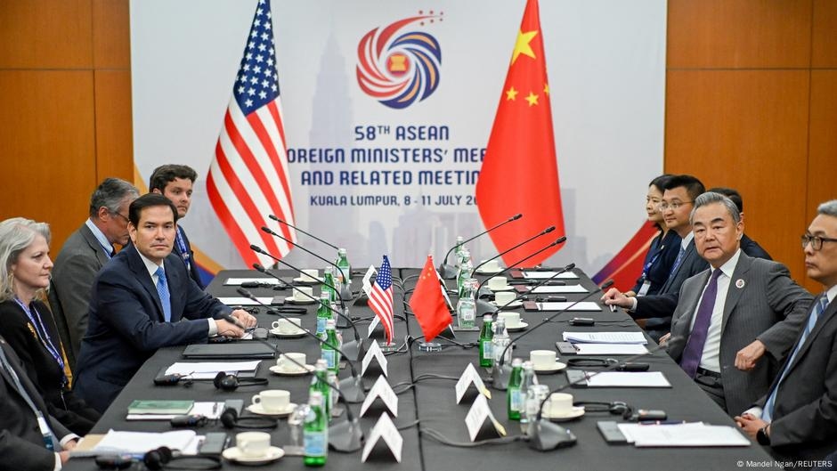 Europe walks tightrope amid intensifying US-China rivalry – DW – 07/14/2025