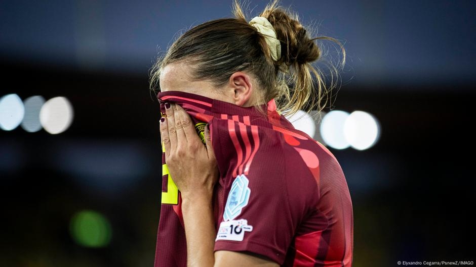 Euro 2025: Germany progress but have big problems – DW – 07/12/2025