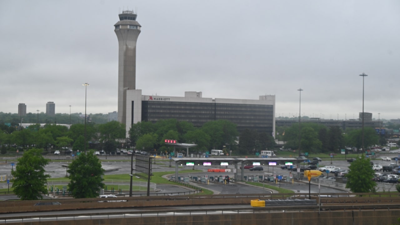 Former air traffic controller: Our air traffic system is being held together with eBay parts