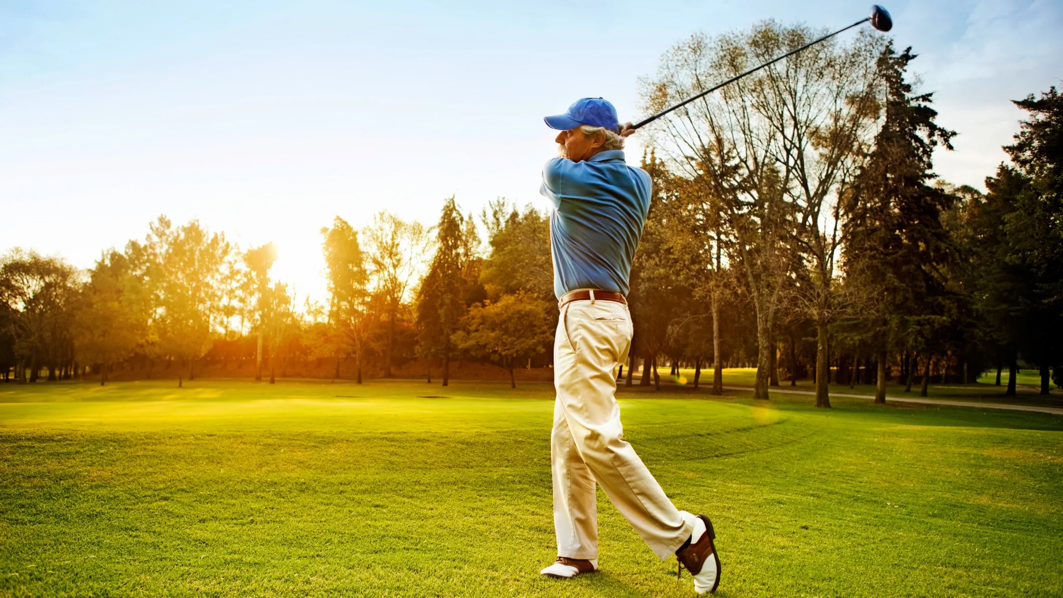 Living near a golf course is linked to Parkinson's risk in new study as some cite limitations