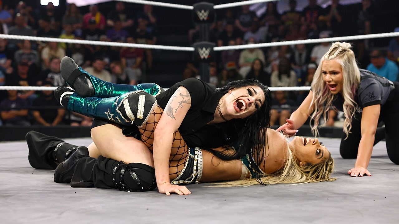 WWE ref Vicky D'Errico captures attention of pro wrestling world at Evolution