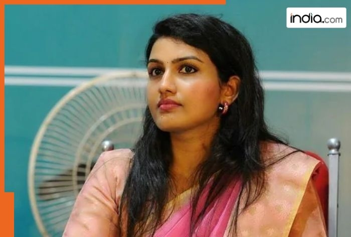 Meet woman, daughter of bus conductor, left job as doctor, became UPSC topper in her first attempt, became IAS Officer with AIR..., she is...