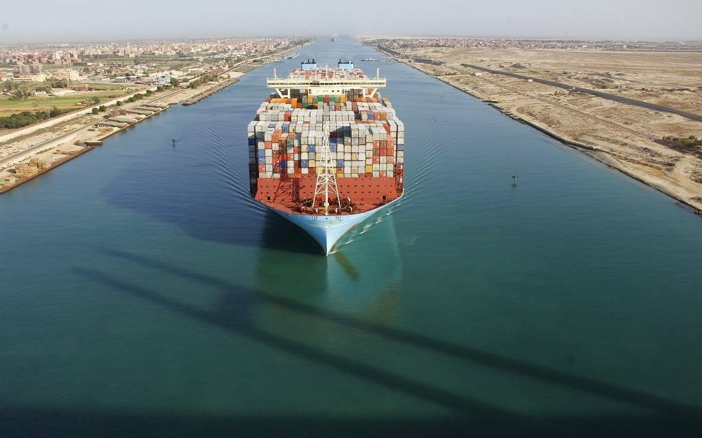 "صندوق النقد" يتوقع تراجع إيرادات قناة السويس 50% وارتفاع حصيلة بيع الأصول بمصر
