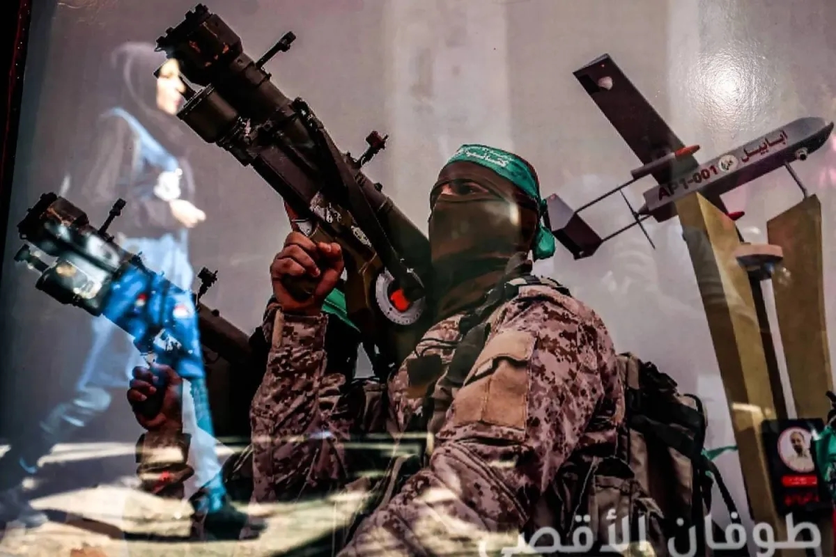 Will Regional Tensions Stall Palestinian Arms Handover in Lebanon?