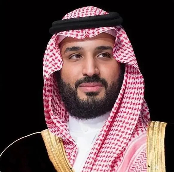 Crown Prince Holds Phone Call with Emir of Qatar