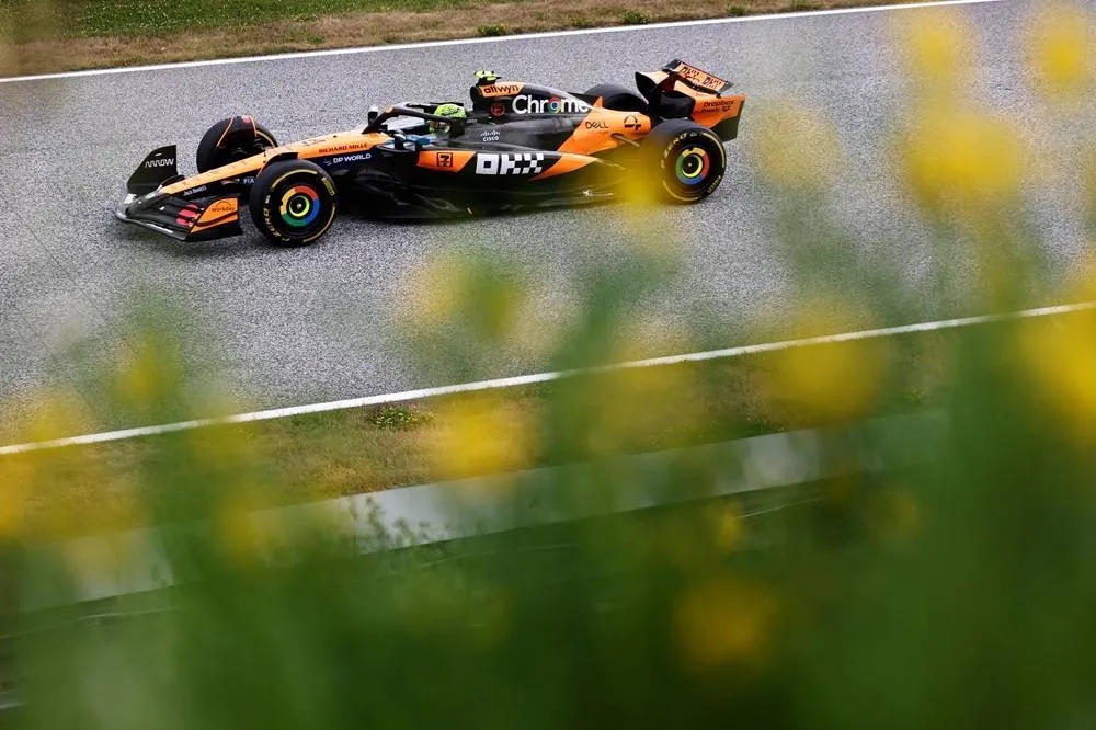 Norris Leads McLaren Practice One-Two After Dunne Shines