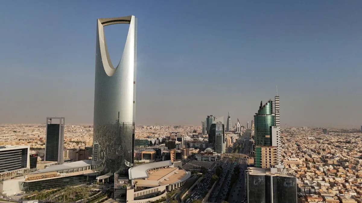 الاستثمار الأجنبي إلى السعودية يقفز 24 % في الربع الأول إلى 6.4 مليار دولار