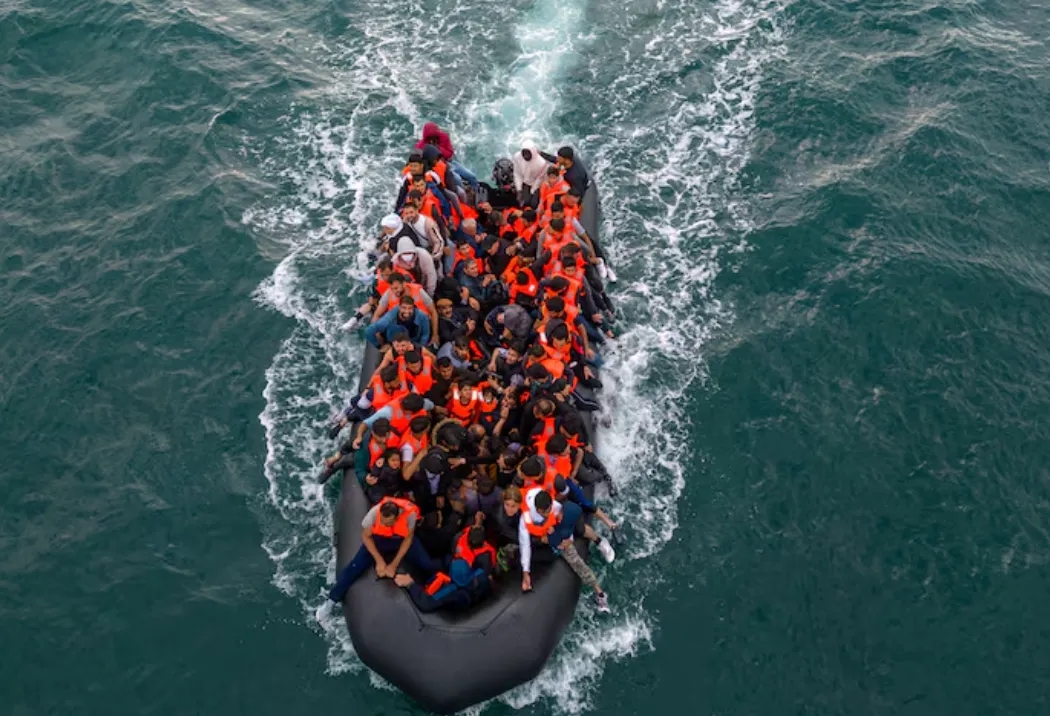 UK Migrant Arrivals on Small Boats Hit New Record